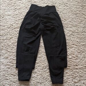 Black High-Waisted Uplift Leggings